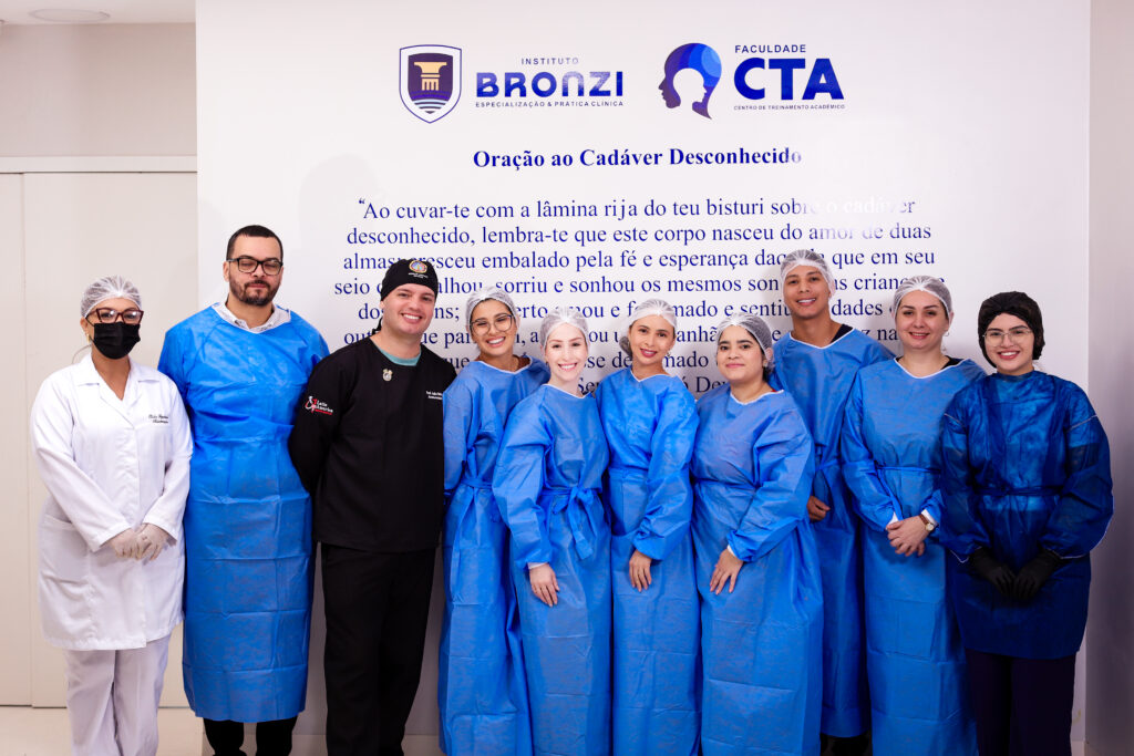 Cursos de Especialização Na Área da Saúde em Manaus img 4590